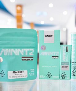 Buy Devine Runtz Strain & Get A Premium Cannabis Experience