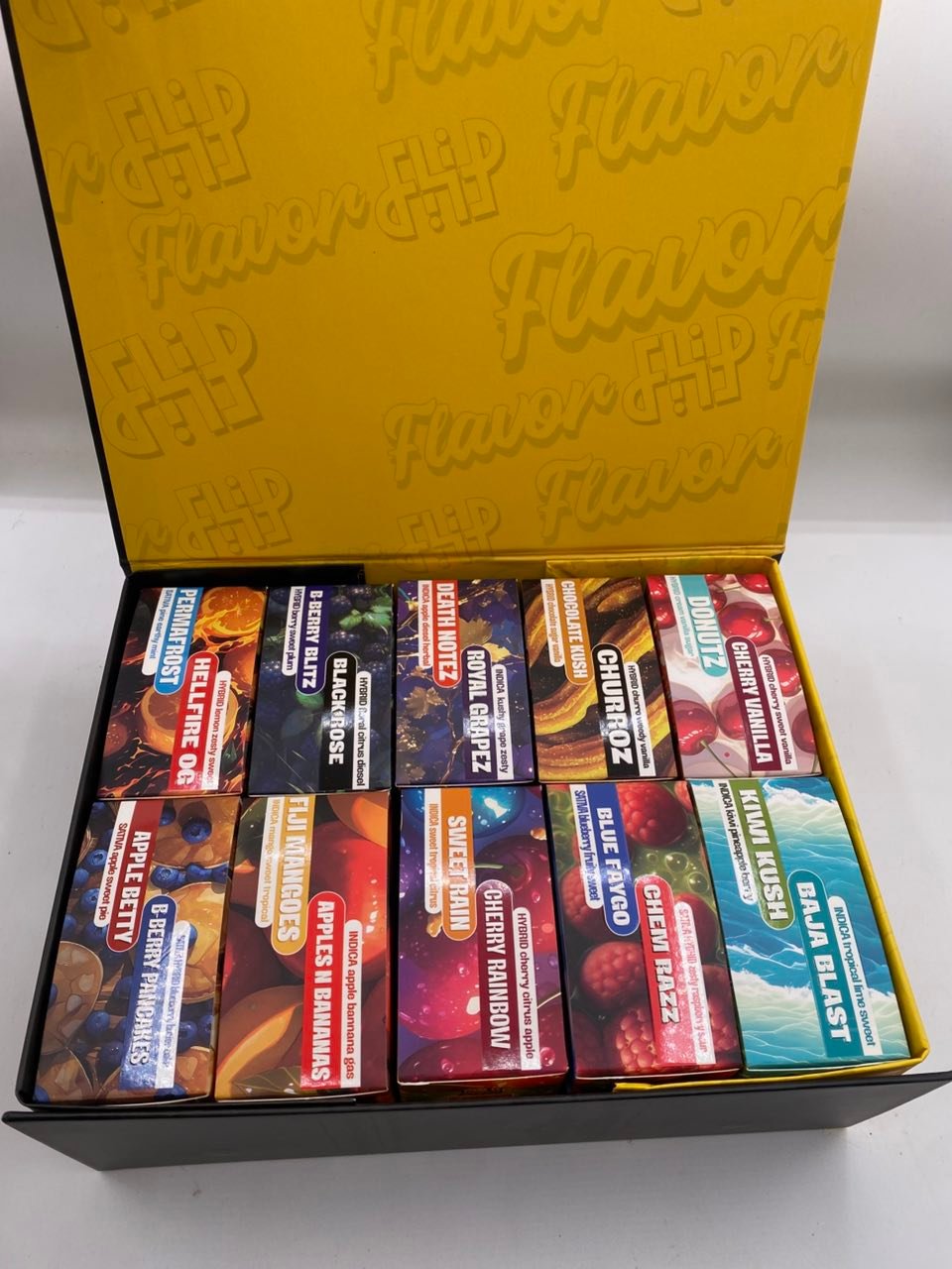 image 1453 1 GOLD COAST CLEAR 2G FLAVOR FLIP DISPOSABLE - Image 3