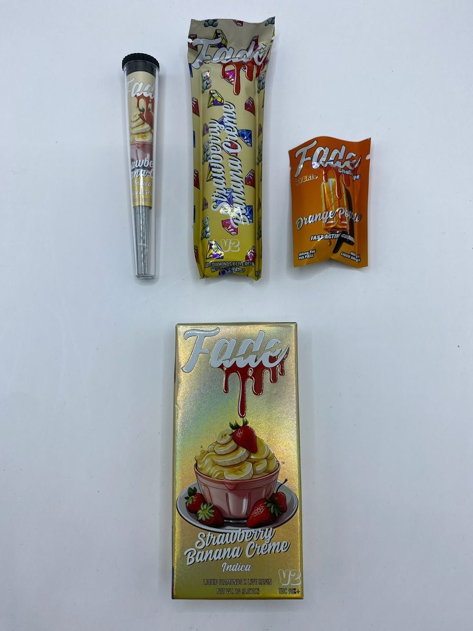 image 657 1 V2 FADE 2G DISPOSABLE VAPE W/ PRE ROLLS & GUMMIES – LIQUID DIAMONDS X LIVE RESIN