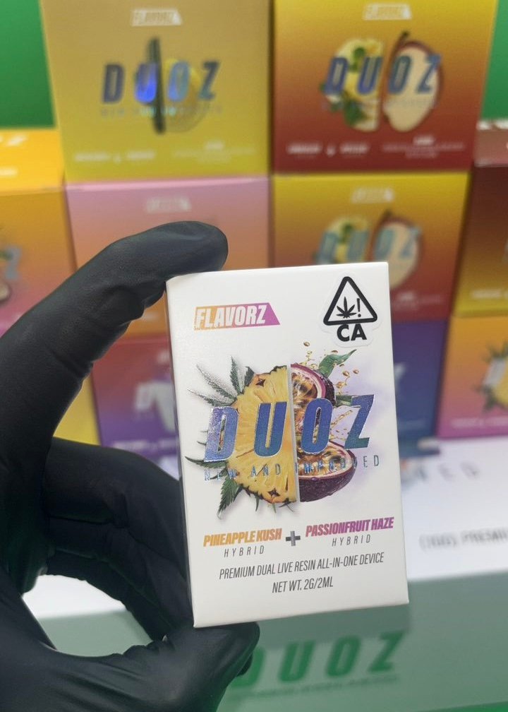 image 916 1 FLAVORZ DUOZ 2G DISPOSABLE – DUAL LIVE RESIN